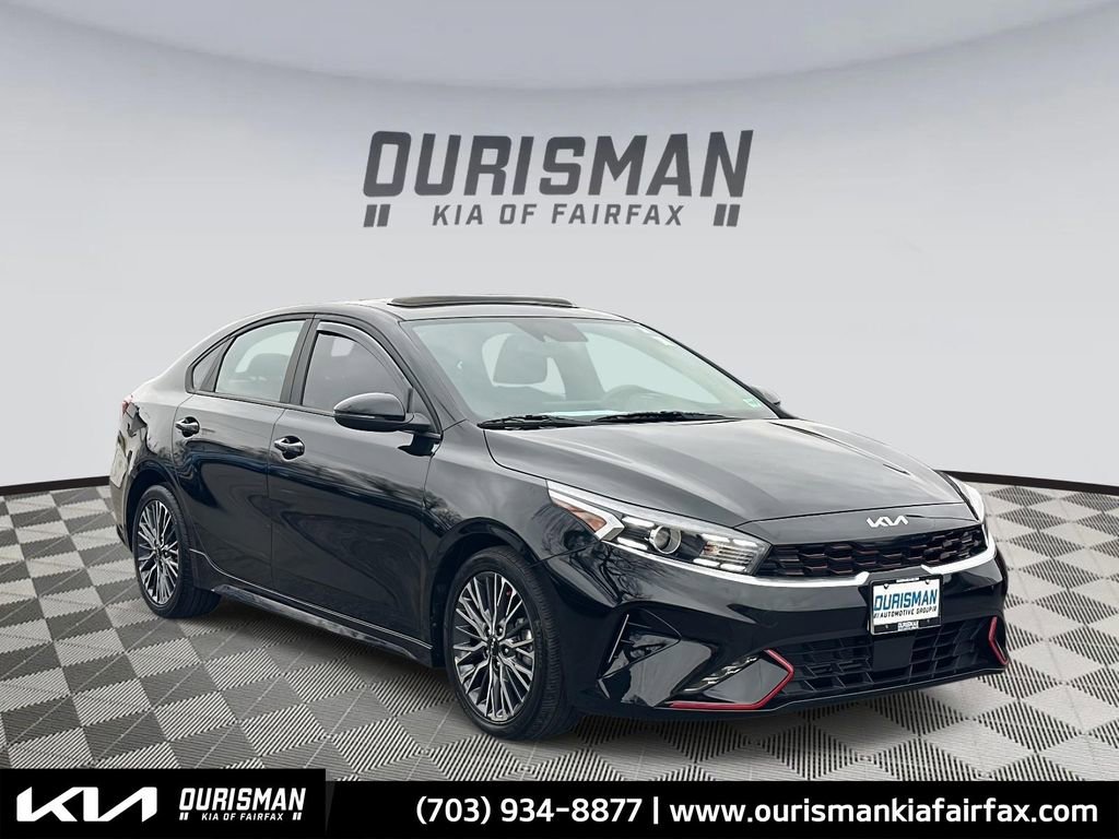 Used 2024 Kia Forte GT-Line w/ GT-Line Premium Package image 6