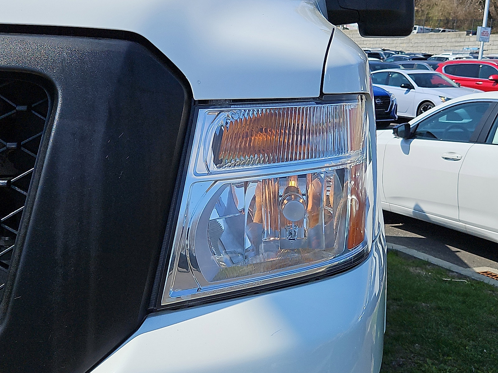 Used 2018 Nissan NV 1500 SV image 9