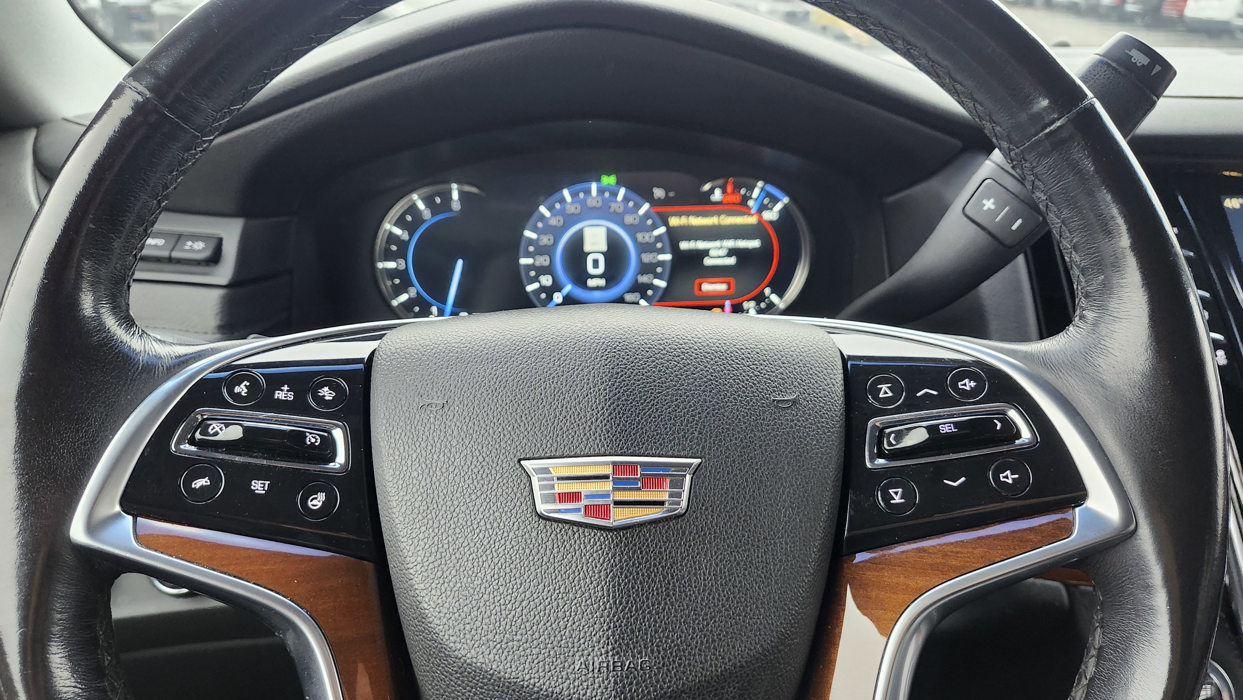 Used 2018 Cadillac Escalade Luxury image 24