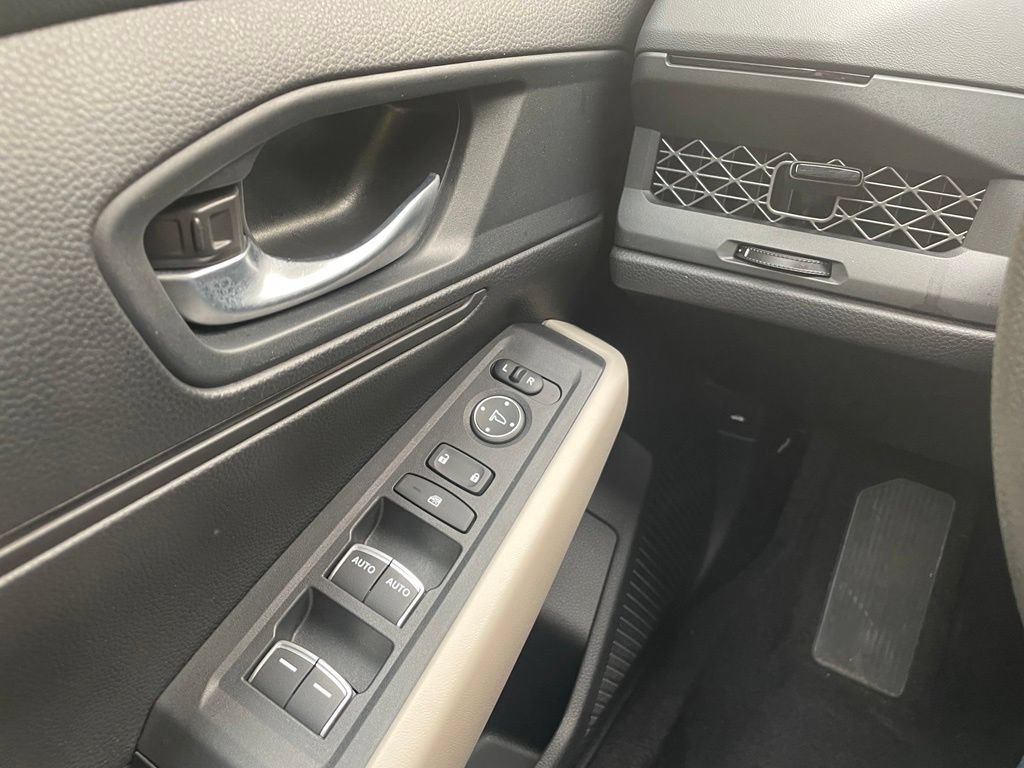Certified 2023 Honda Accord LX image 11