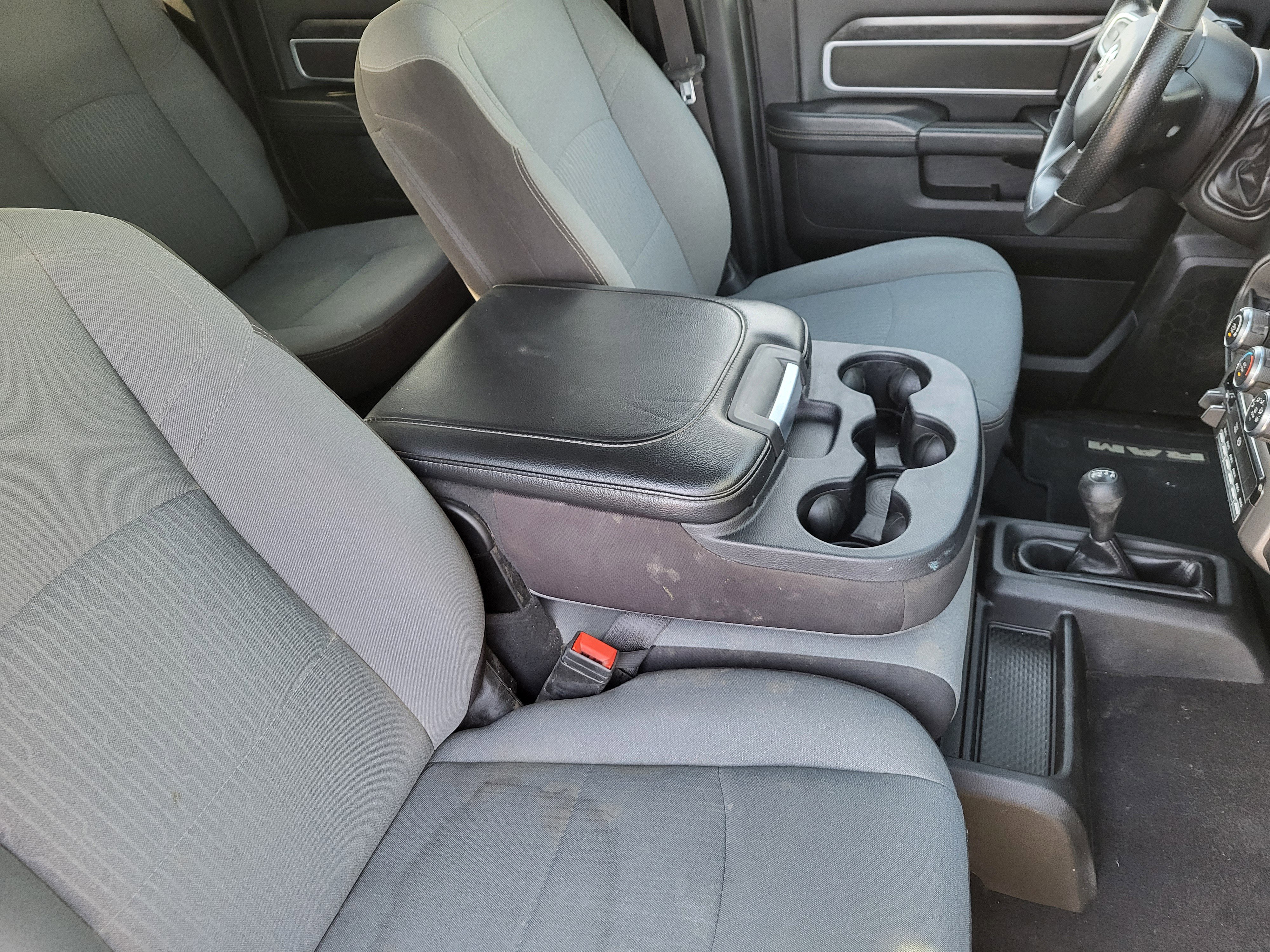 Used 2024 RAM 3500 SLT w/ Quick Order Package 2YG SLT AWD/4WD image 13