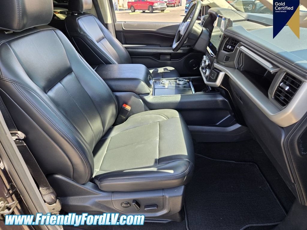 Certified 2024 Ford Expedition XLT AWD/4WD image 16