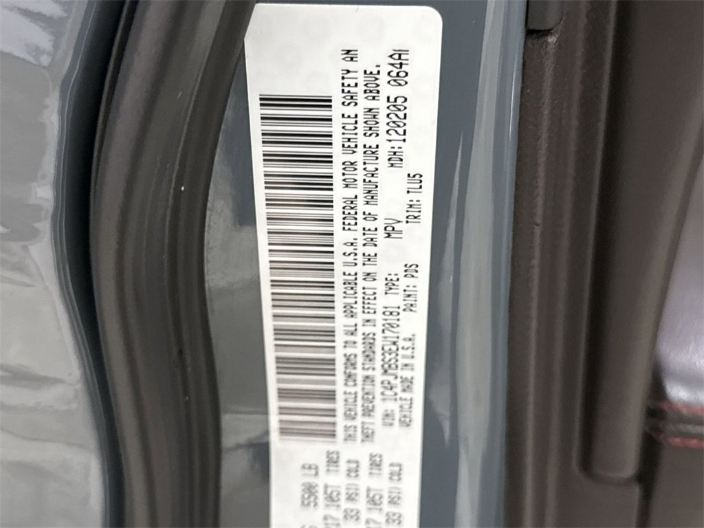 Used 2014 Jeep Cherokee Trailhawk w/ Comfort/Convenience Group image 28