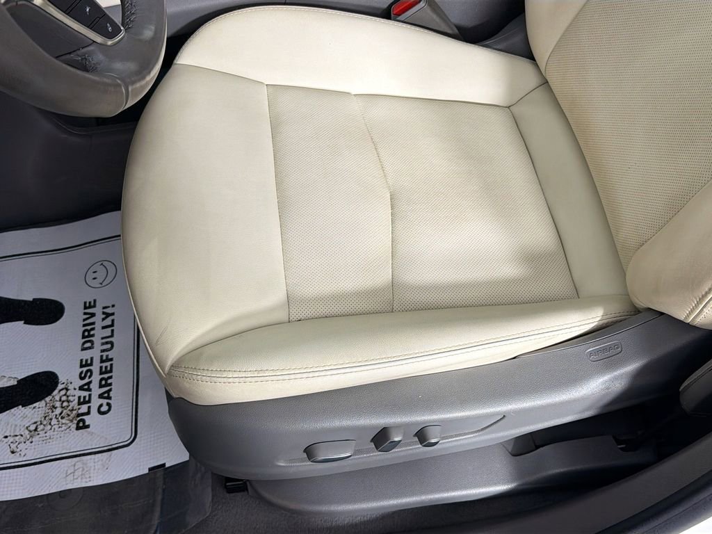 Used 2022 Cadillac XT5 Premium Luxury image 19