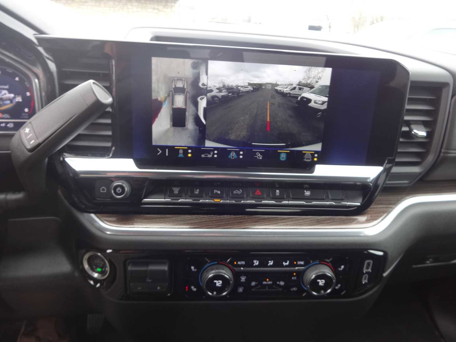 Used 2025 Chevrolet Silverado 3500 LT w/ Safety Package image 24