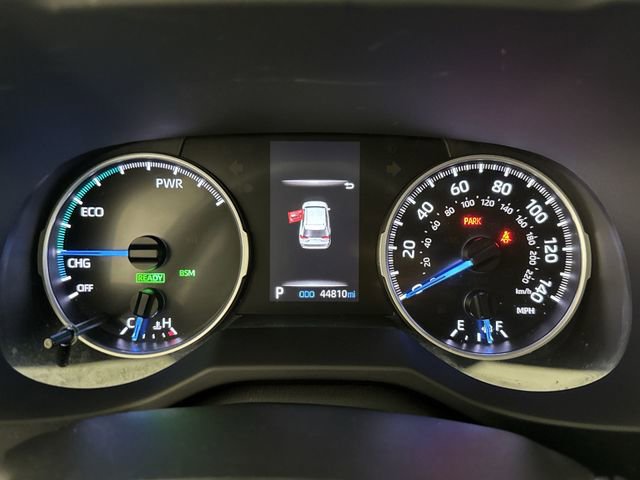 Used 2021 Toyota RAV4 XLE image 17