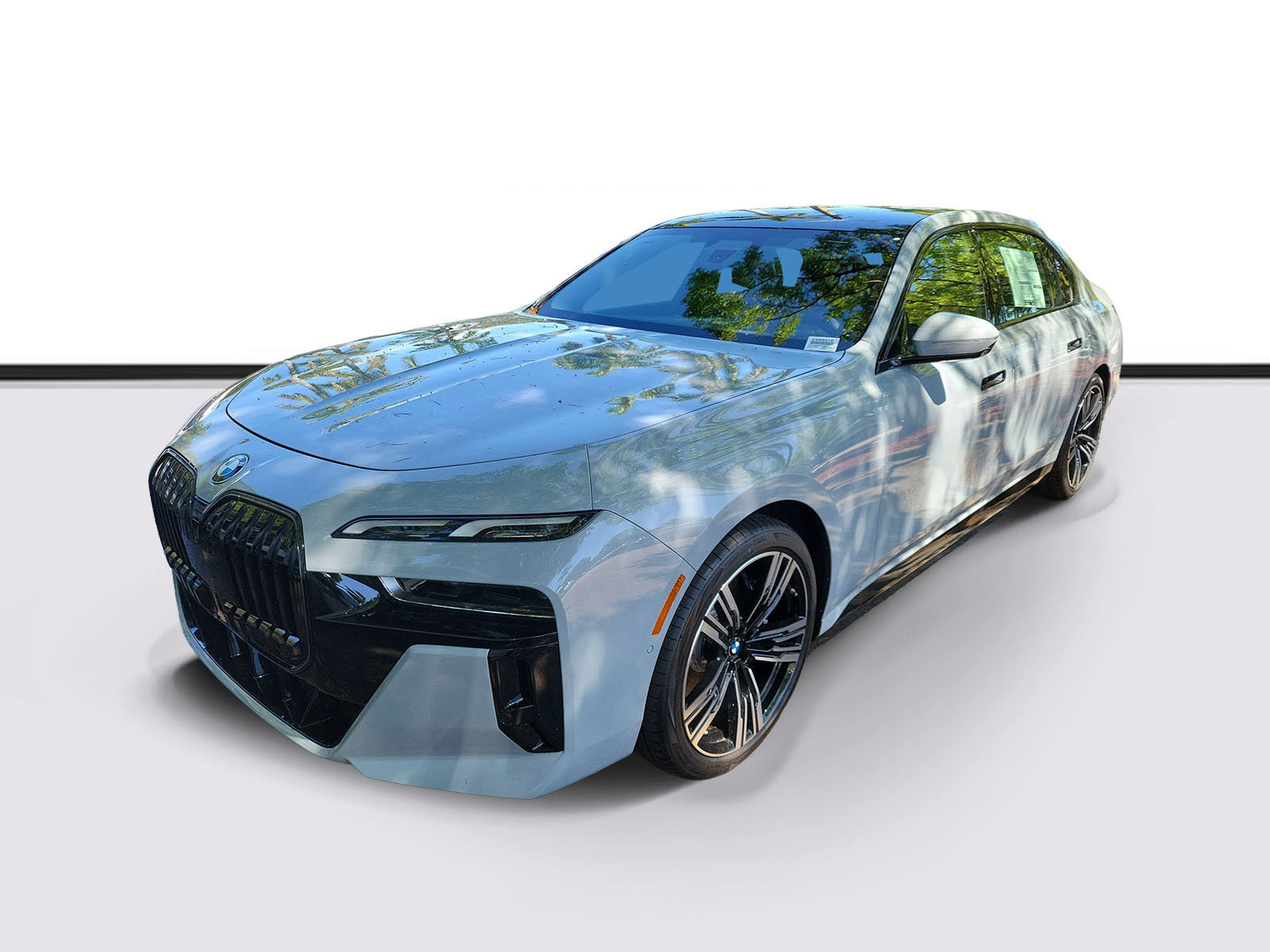 New 2026 BMW 740i RWD image 2