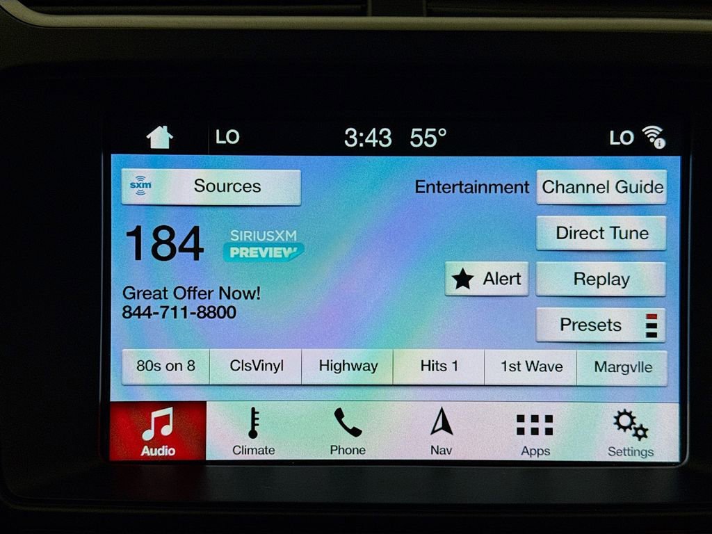 Used 2018 Ford Explorer XLT w/ Equipment Group 202A AWD/4WD image 18