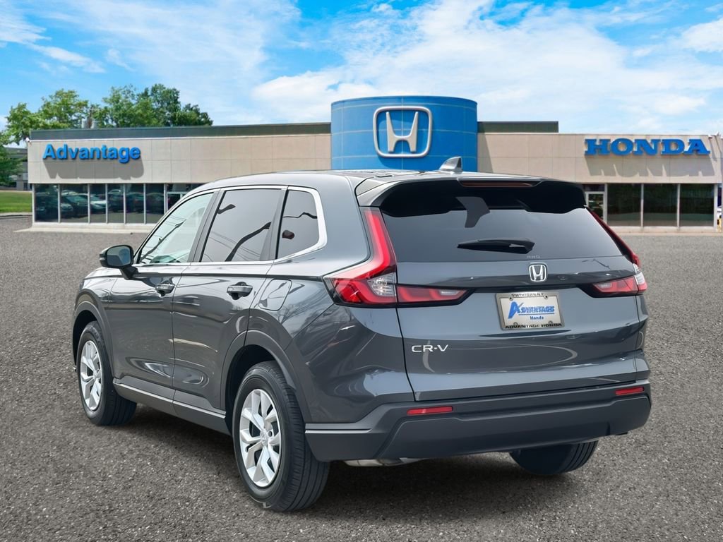 Used 2025 Honda CR-V LX image 5