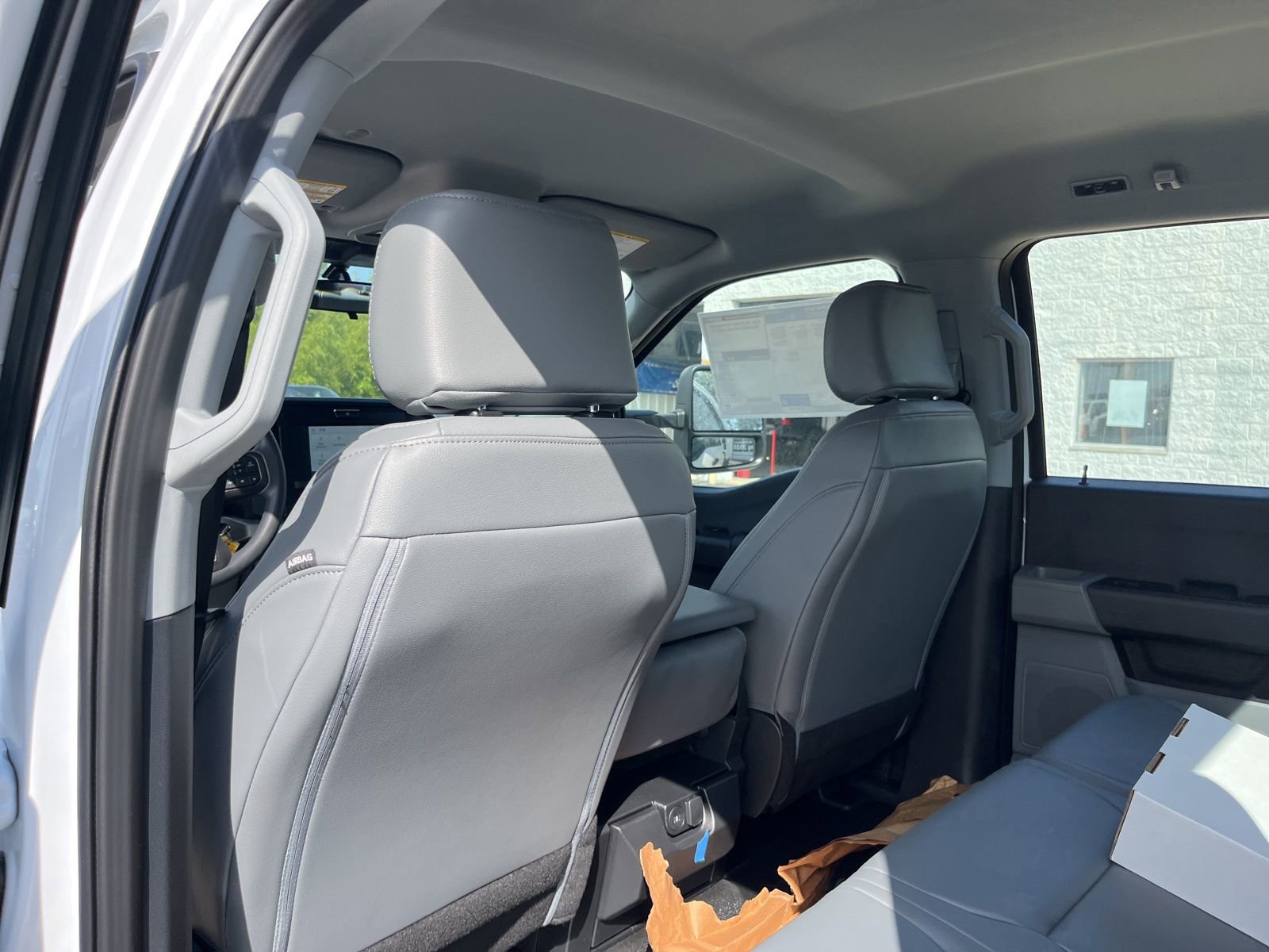 New 2026 Ford F550 4x4 Crew Cab image 39