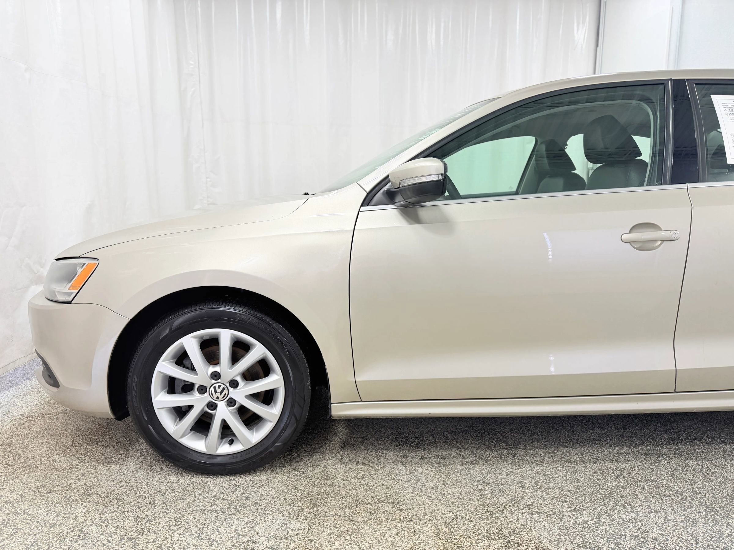 Used 2013 Volkswagen Jetta SE image 4