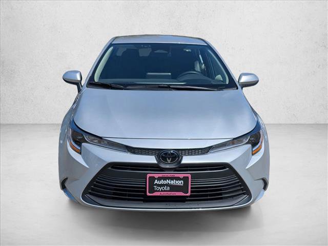 Certified 2025 Toyota Corolla LE FWD image 2