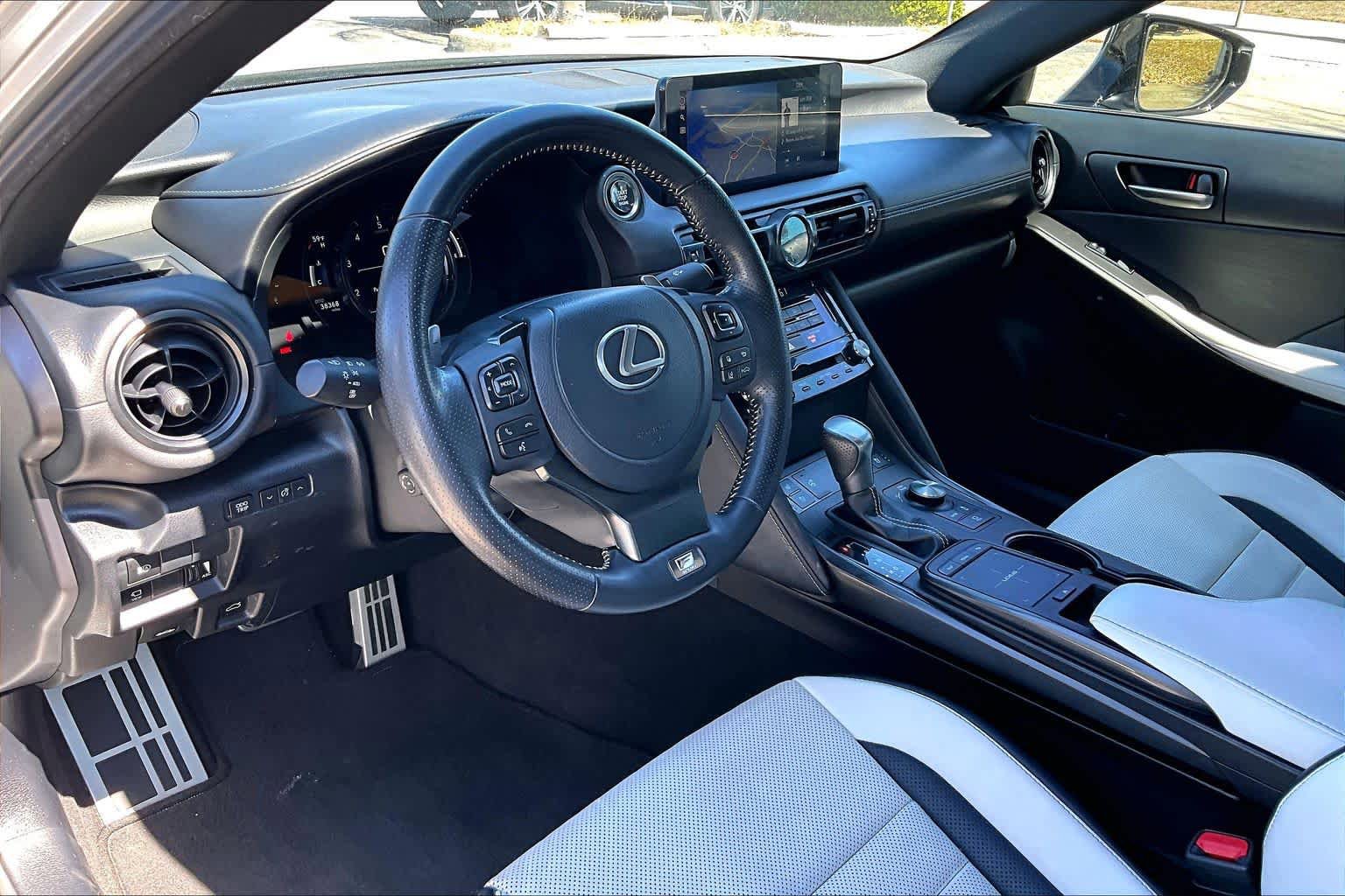 Used 2023 Lexus IS 350 F Sport w/ Navigation Package image 18
