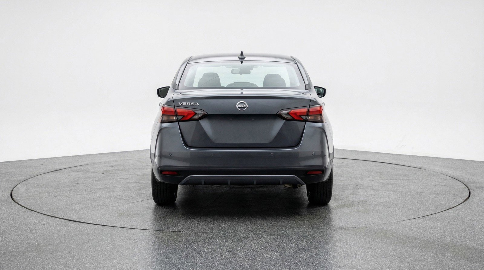 Used 2025 Nissan Versa SV image 7