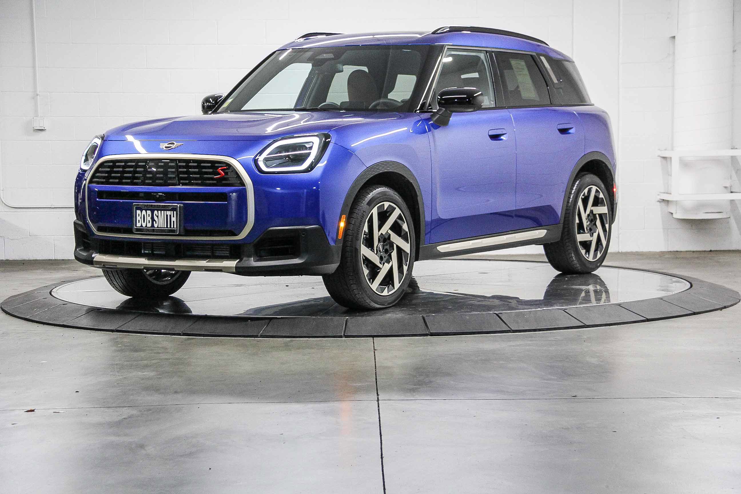 Used 2025 MINI Cooper Countryman S image 3