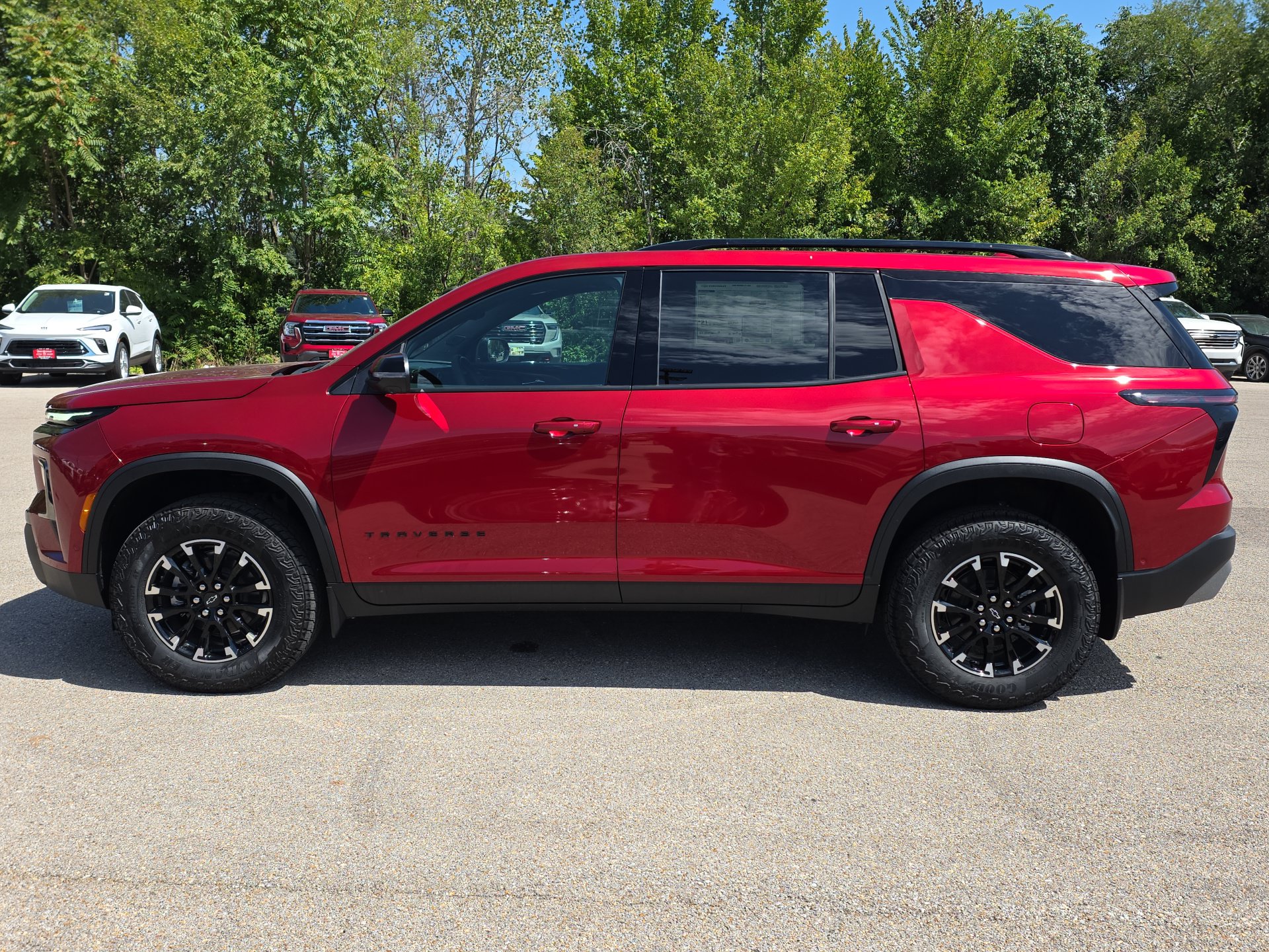 New 2026 Chevrolet Traverse Z71 w/ Enhanced Driving Package AWD/4WD image 5