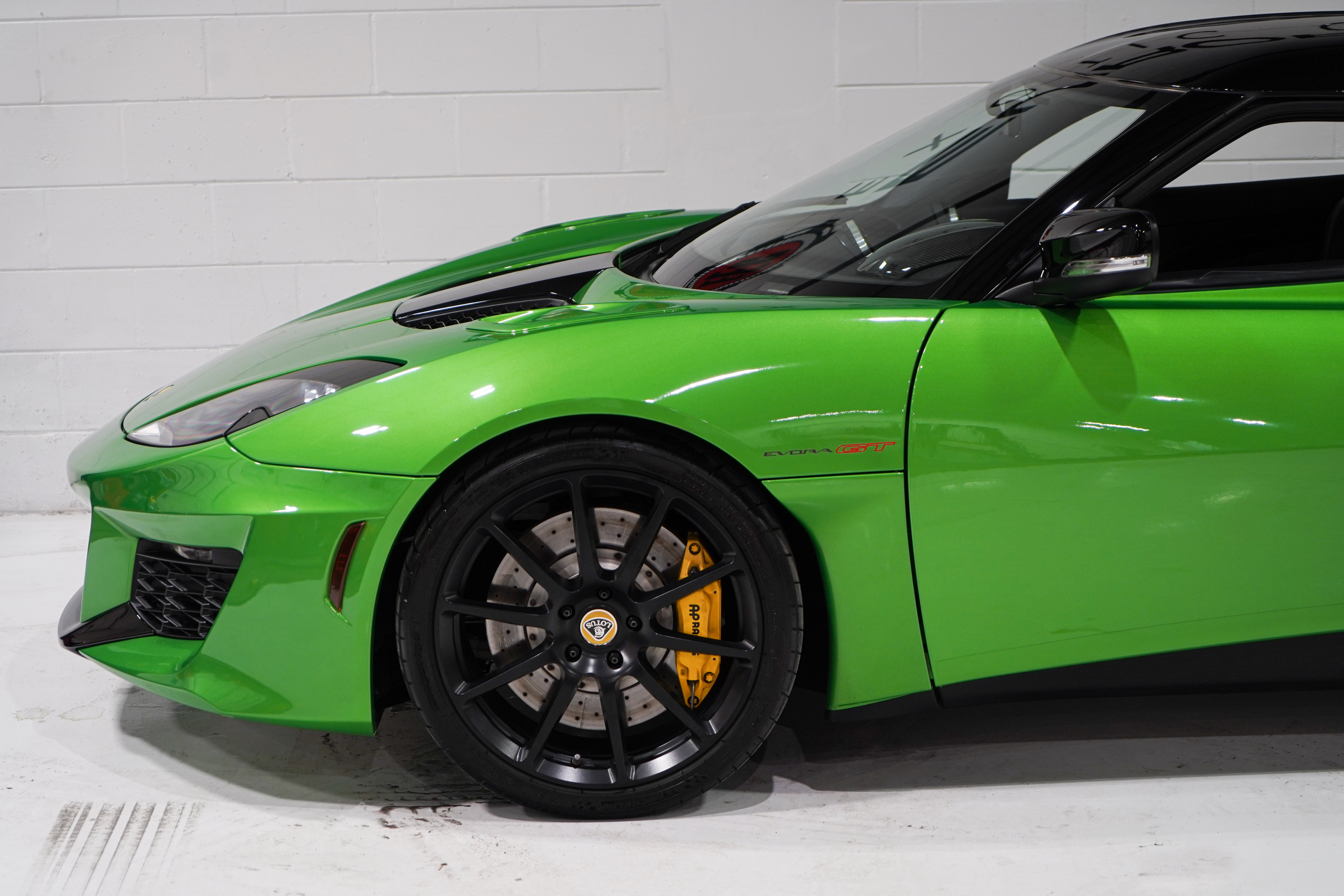 Used 2020 Lotus Evora RWD image 34