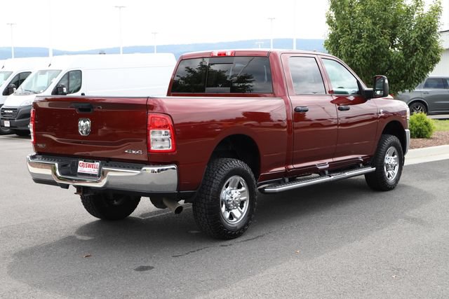 Used 2024 RAM 3500 Tradesman w/ Chrome Appearance Group AWD/4WD image 4
