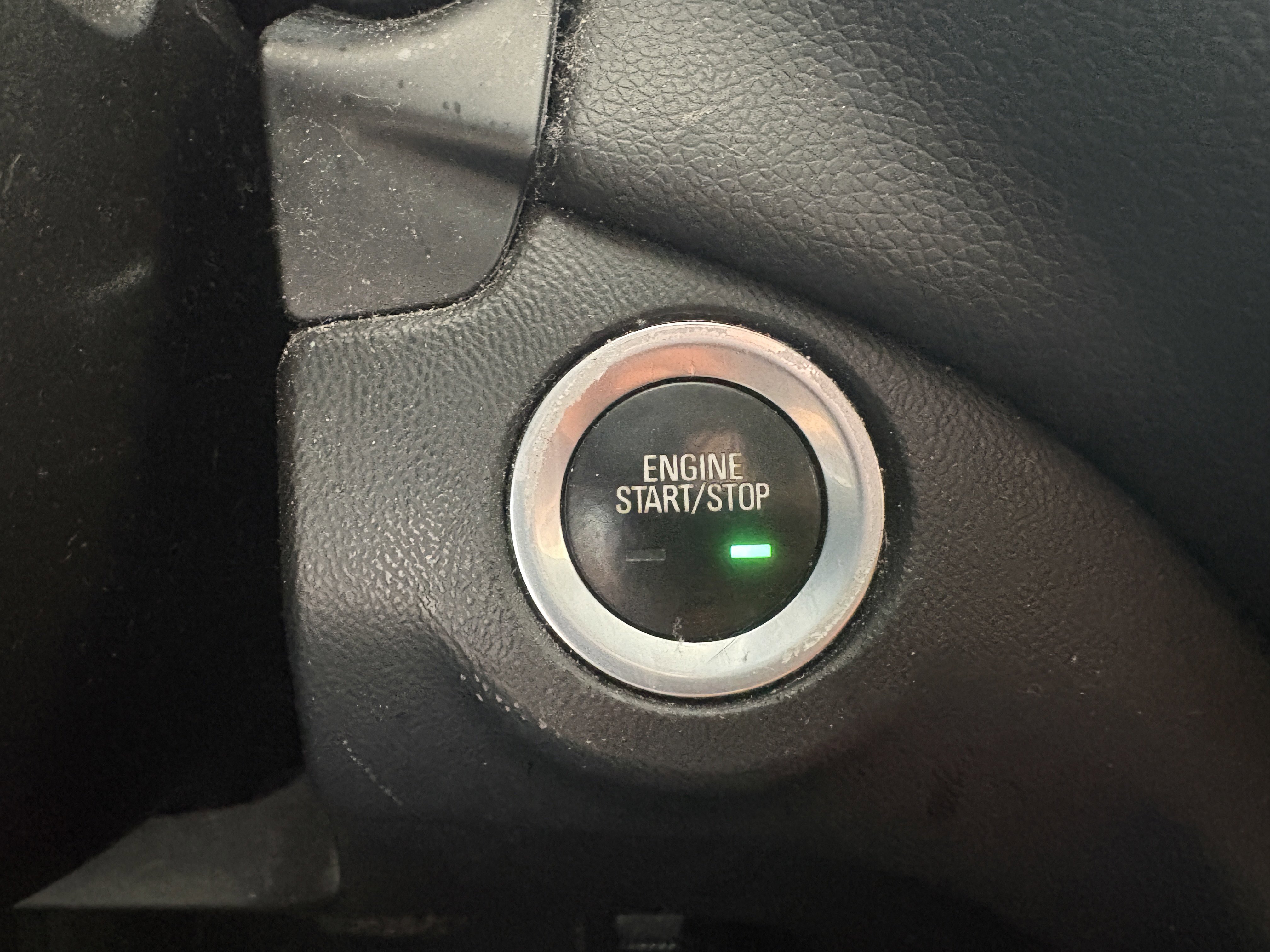 Used 2018 Chevrolet Equinox LT image 14