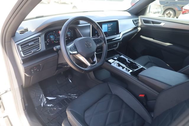 Used 2025 Volkswagen Atlas Cross Sport SE image 8