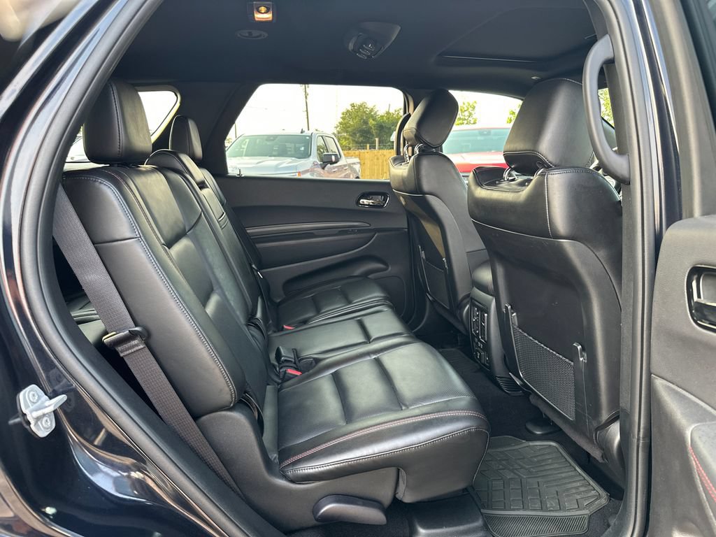 Used 2024 Dodge Durango GT RWD image 16