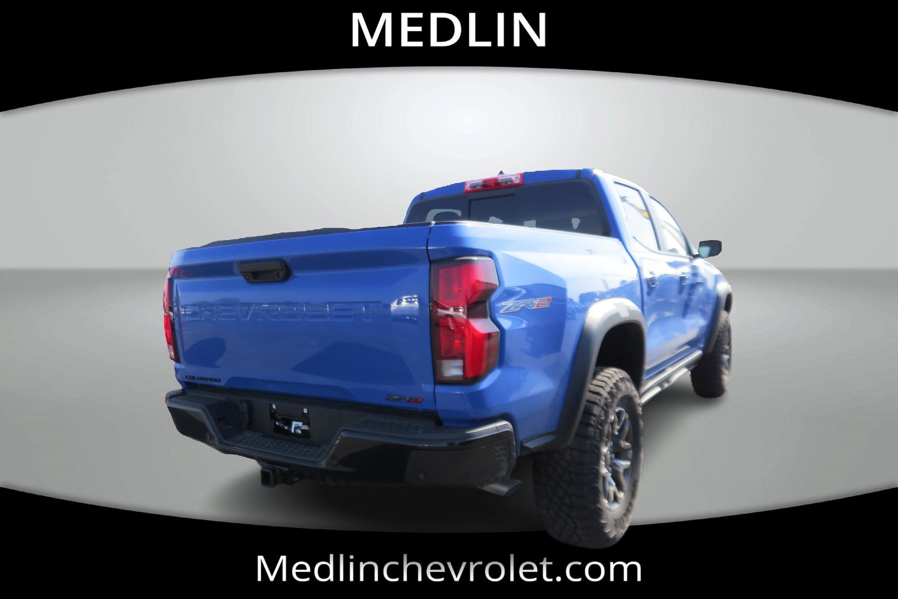 Used 2026 Chevrolet Colorado ZR2 w/ Technology Package AWD/4WD image 6