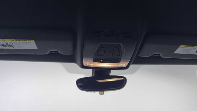 Used 2018 BMW X2 sDrive28i w/ Convenience Package image 17