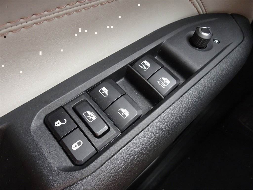 Used 2024 Jeep Compass Limited image 21