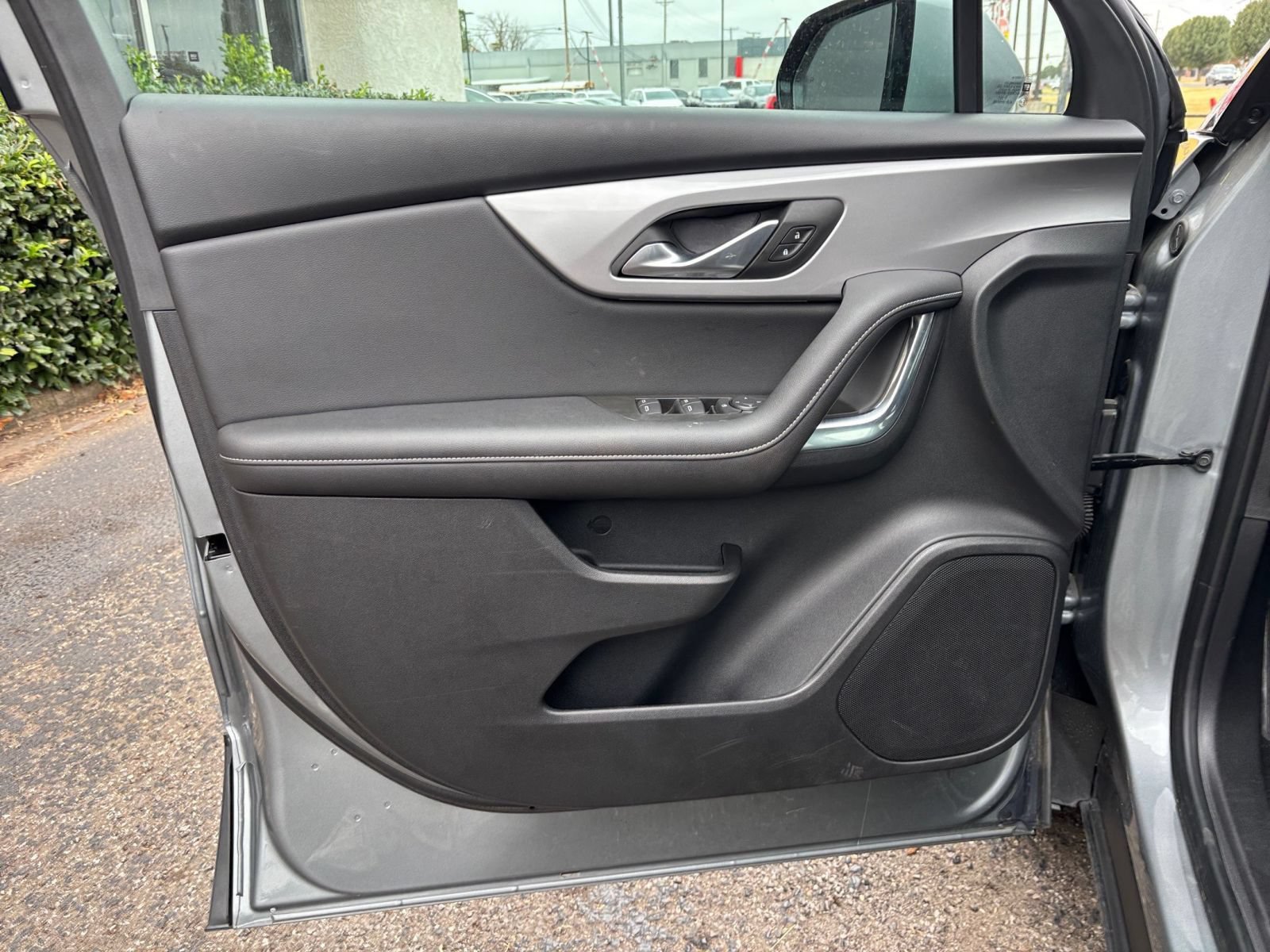 Used 2026 Chevrolet Blazer LT FWD image 18