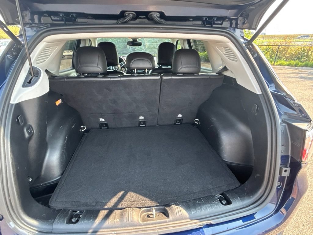 Used 2018 Jeep Compass Limited FWD image 37