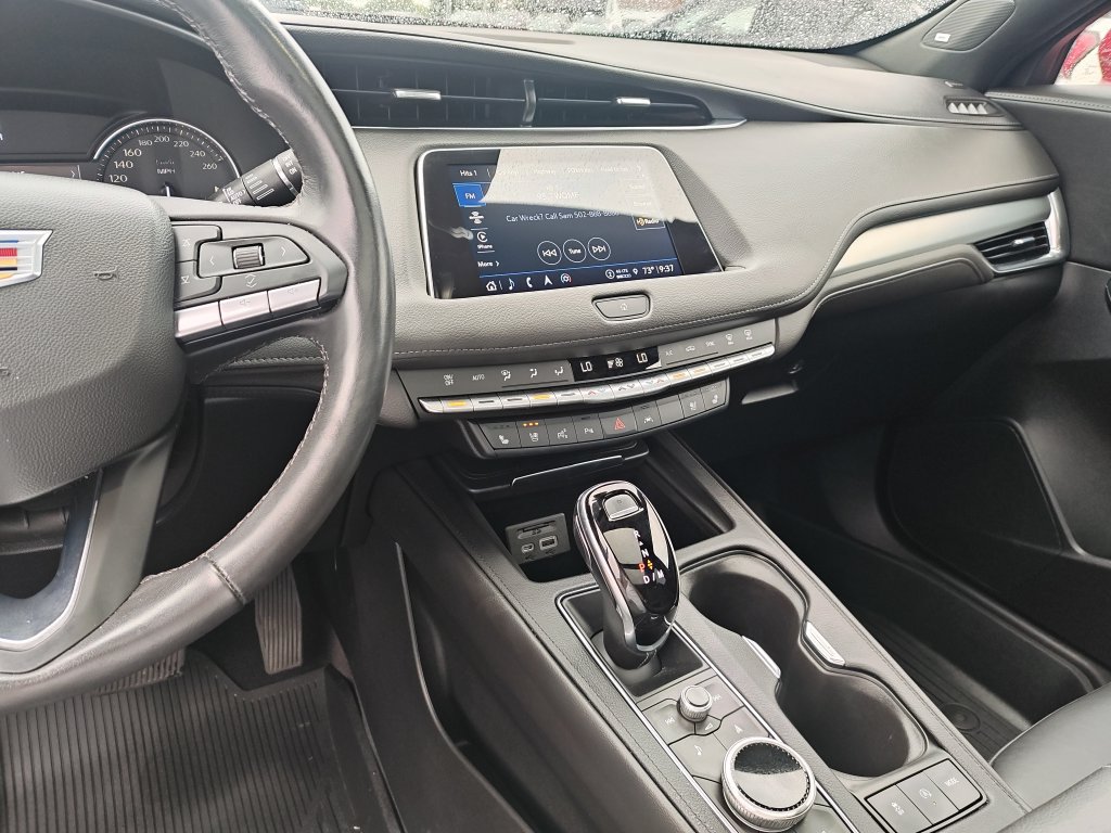 Used 2023 Cadillac XT4 Premium Luxury w/ Sun And Sound Package AWD/4WD image 22