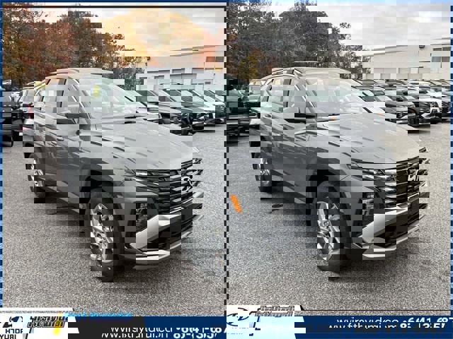 New 2026 Hyundai Tucson SE