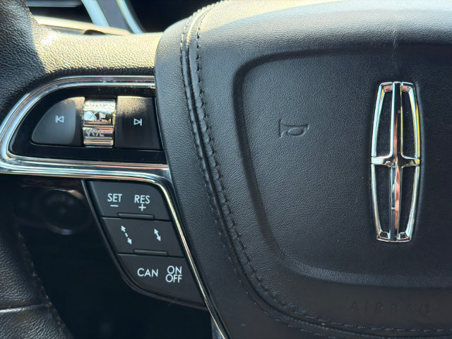 Used 2019 Lincoln Continental Premiere FWD image 26