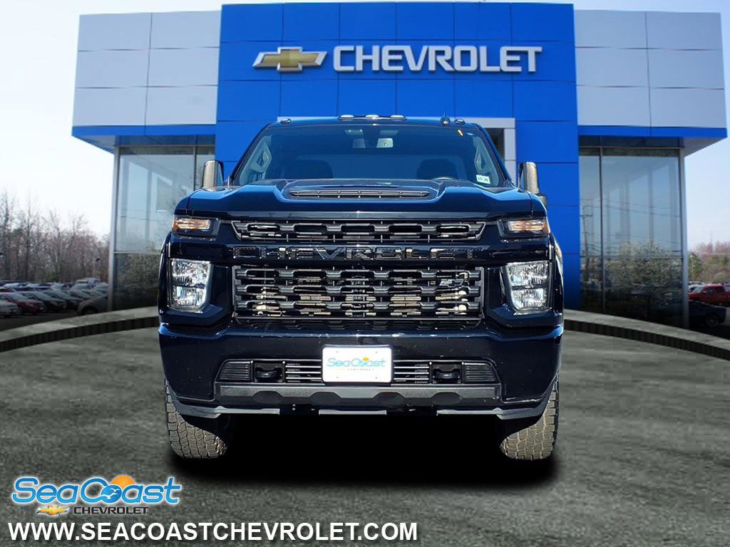 Used 2022 Chevrolet Silverado 2500 Custom w/ Custom Value Package image 2