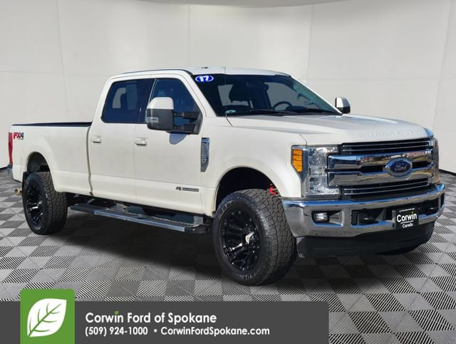 Used 2017 Ford F350 Lariat image 1