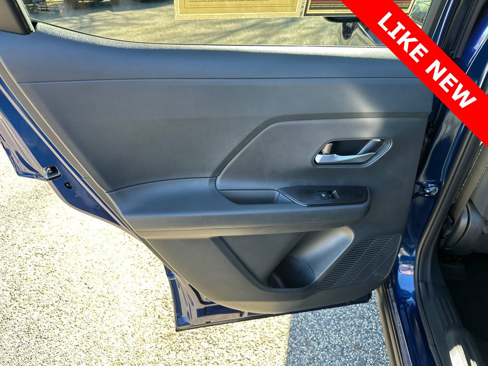 Used 2026 Nissan Kicks SV image 21