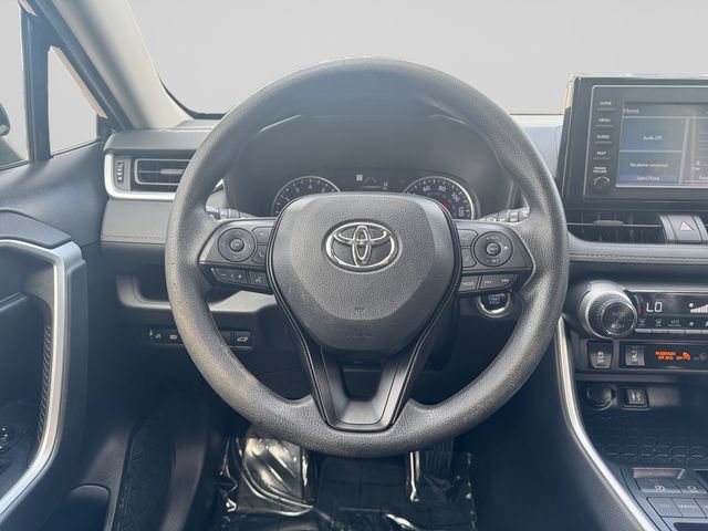 Used 2019 Toyota RAV4 XLE w/ Convenience Package FWD image 11