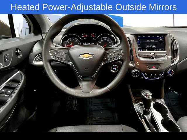 Used 2019 Chevrolet Cruze LT w/ Convenience Package image 9