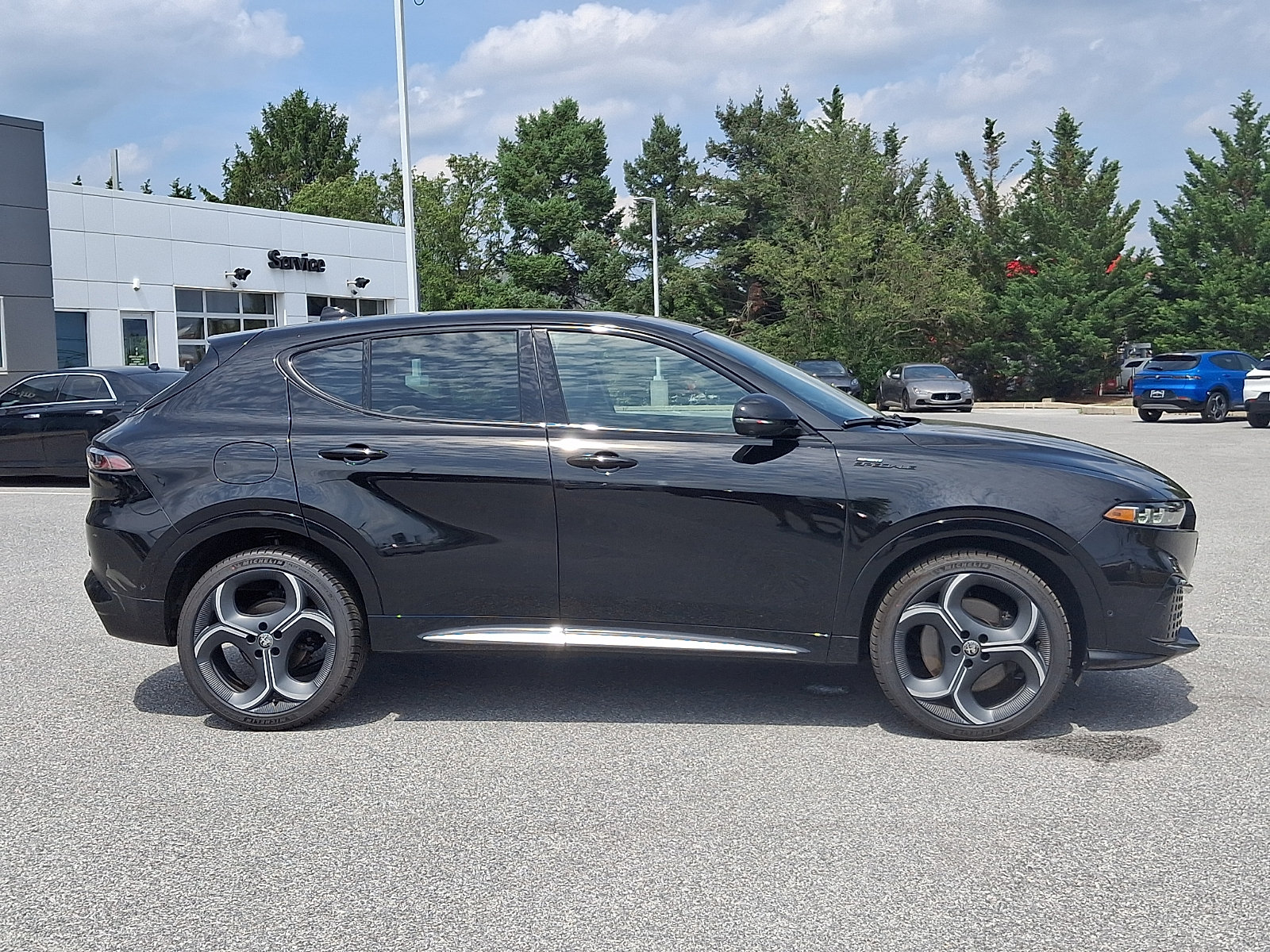 New 2026 Alfa Romeo Tonale w/ Active Assist Package AWD/4WD image 12
