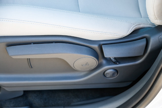 New 2026 Hyundai Santa Fe SE FWD image 25
