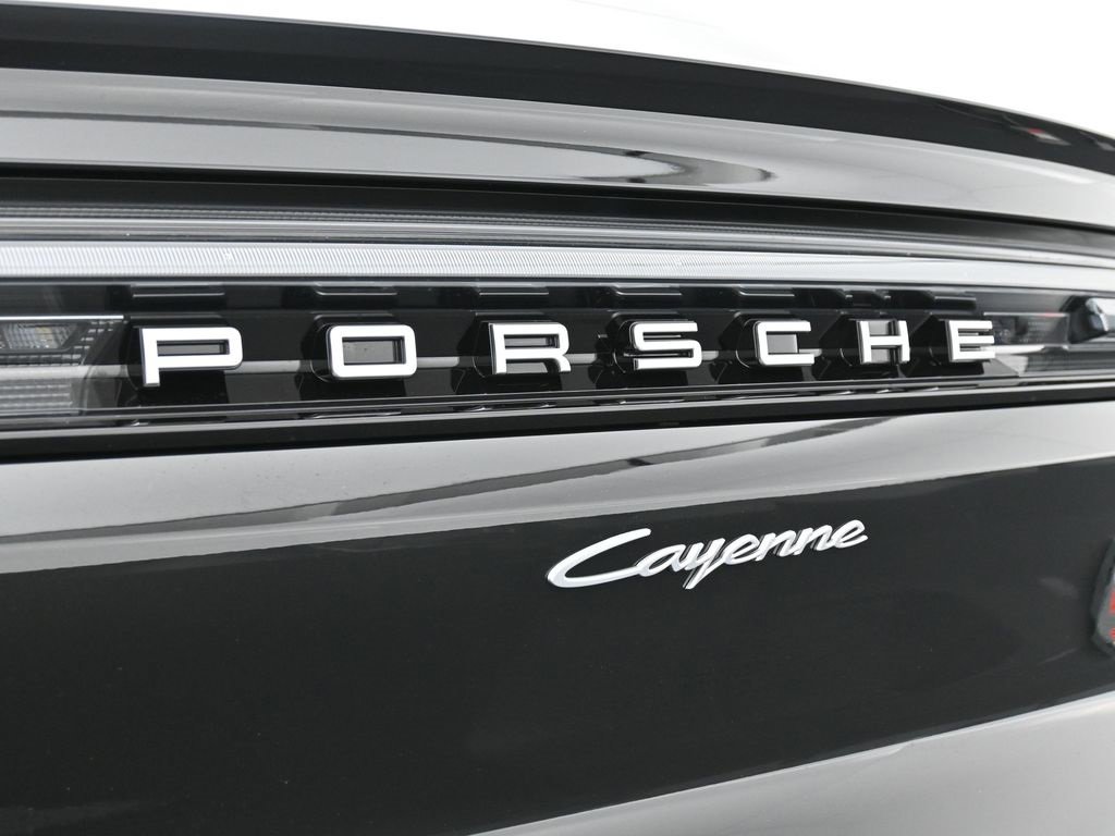 New 2026 Porsche Cayenne Coupe image 14