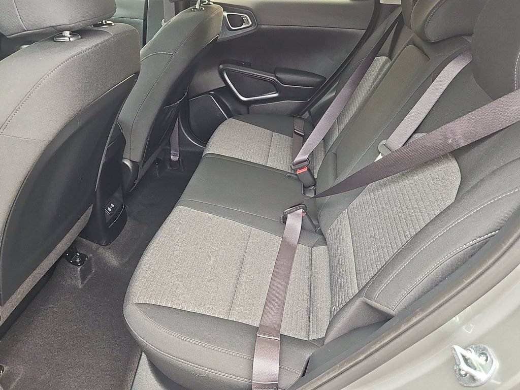 Certified 2023 Kia Soul EX FWD image 31