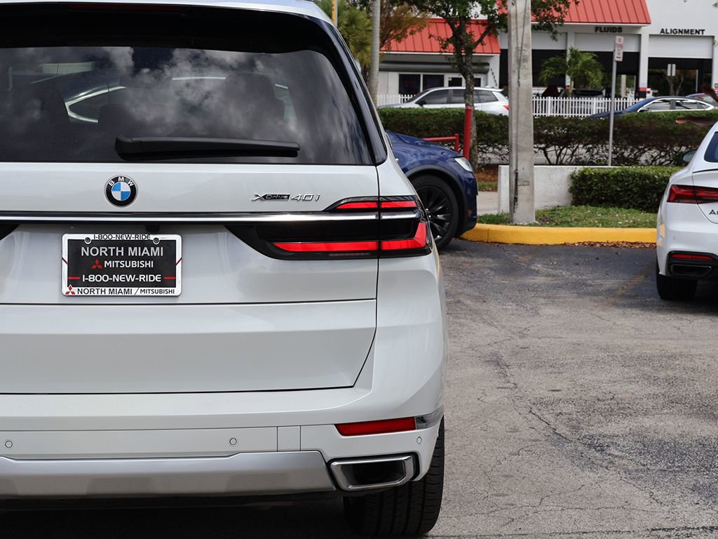 Used 2023 BMW X7 xDrive40i w/ Executive Package image 20