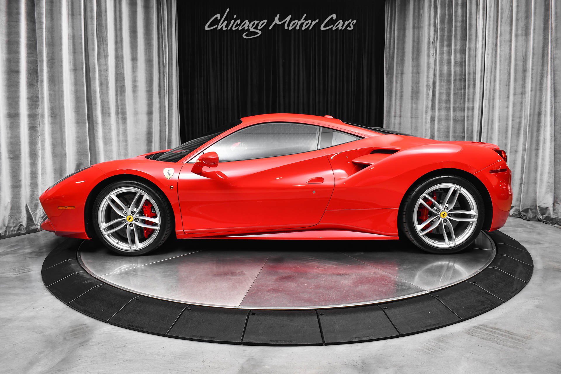 Used 2018 Ferrari 488 GTB image 34
