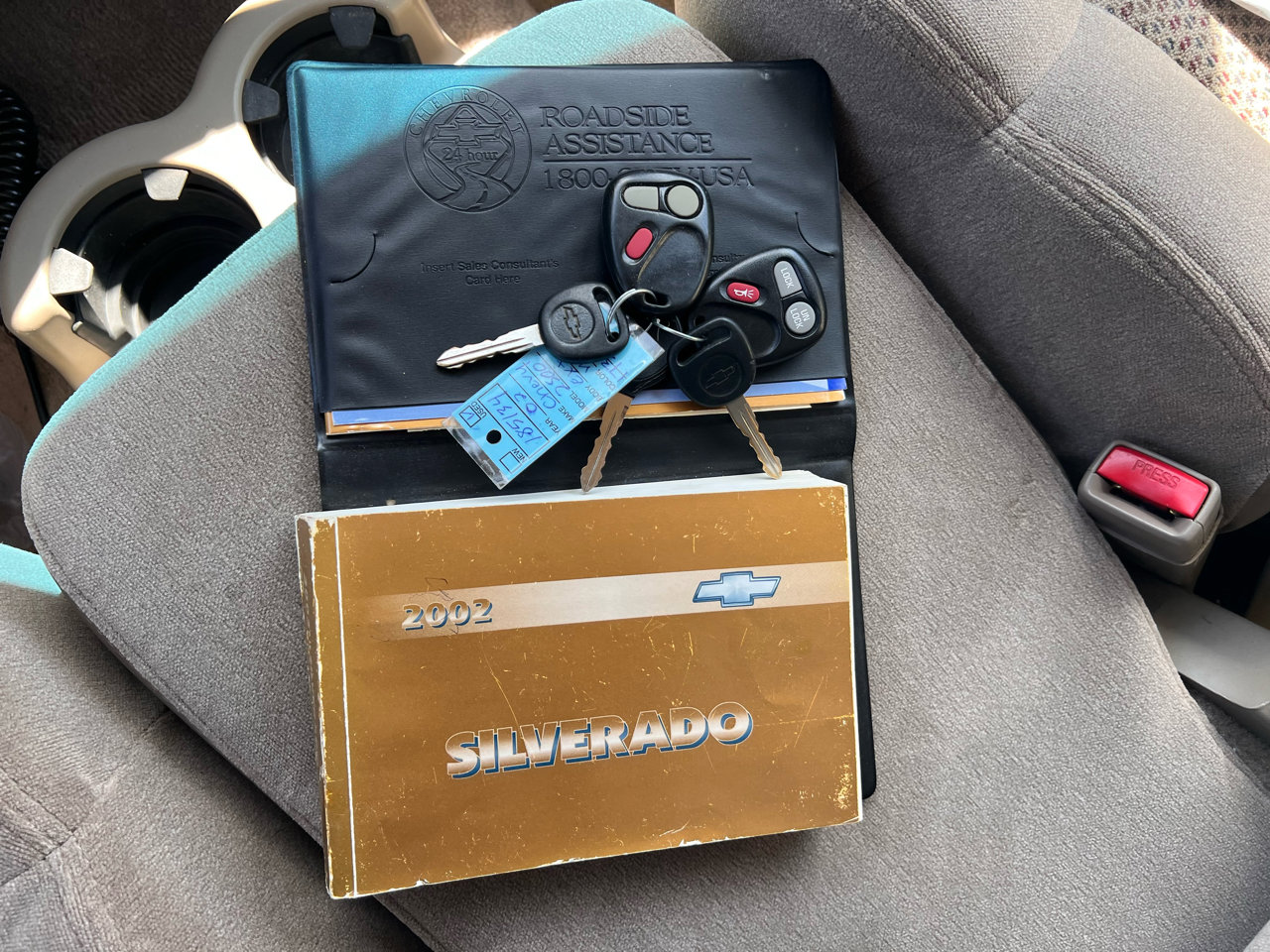 Used 2002 Chevrolet Silverado 2500 LS w/ Electrical Convenience Pkg image 36