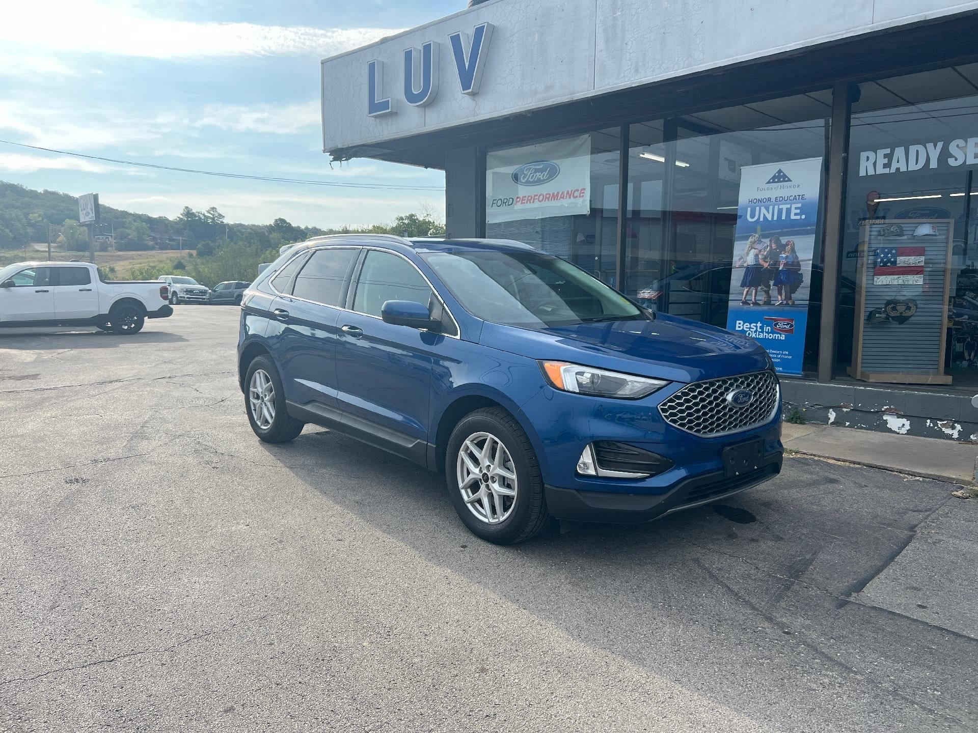 Used 2023 Ford Edge SEL w/ Convenience Package AWD/4WD image 1