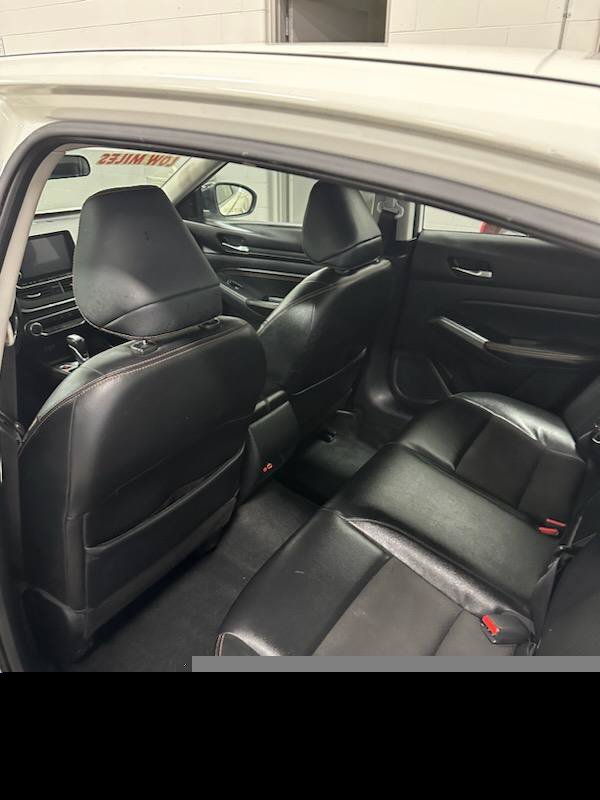 Used 2019 Nissan Altima 2.5 SR FWD image 5