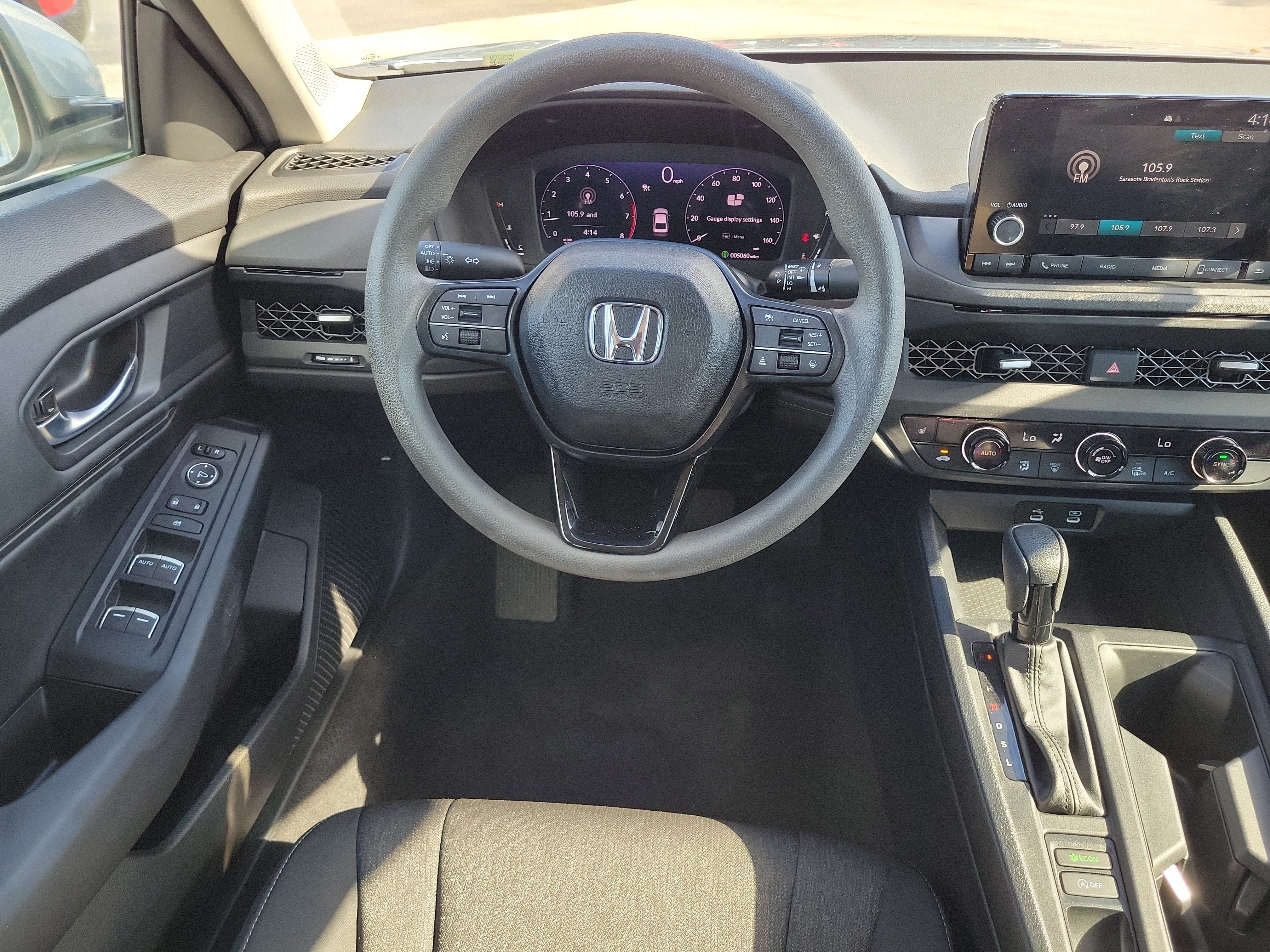 Used 2024 Honda Accord EX image 16