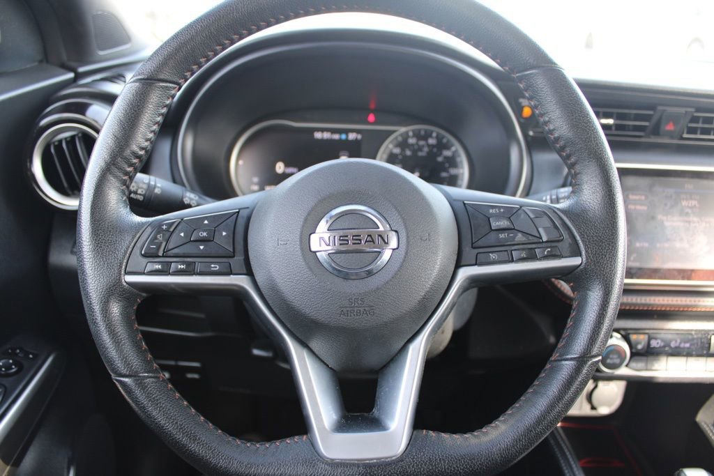 Used 2019 Nissan Kicks SR w/ SR Premium Package image 25