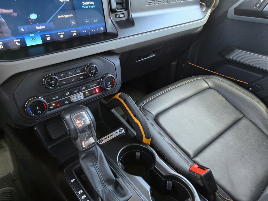 Used 2022 Ford Bronco Badlands image 15